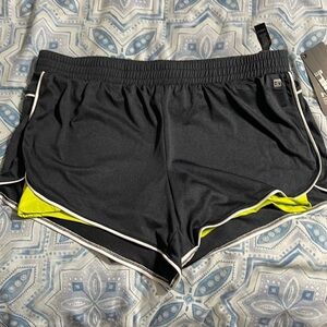 NWT Women’s Hind shorts XL